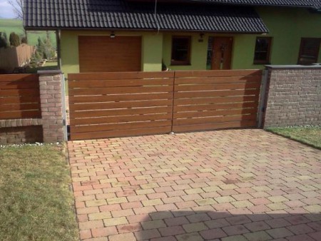 Brána křídlová - pohon Ixengo L